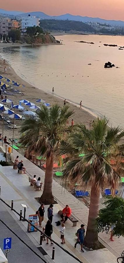 Christina_Apt خانيا المظهر الخارجي الصورة