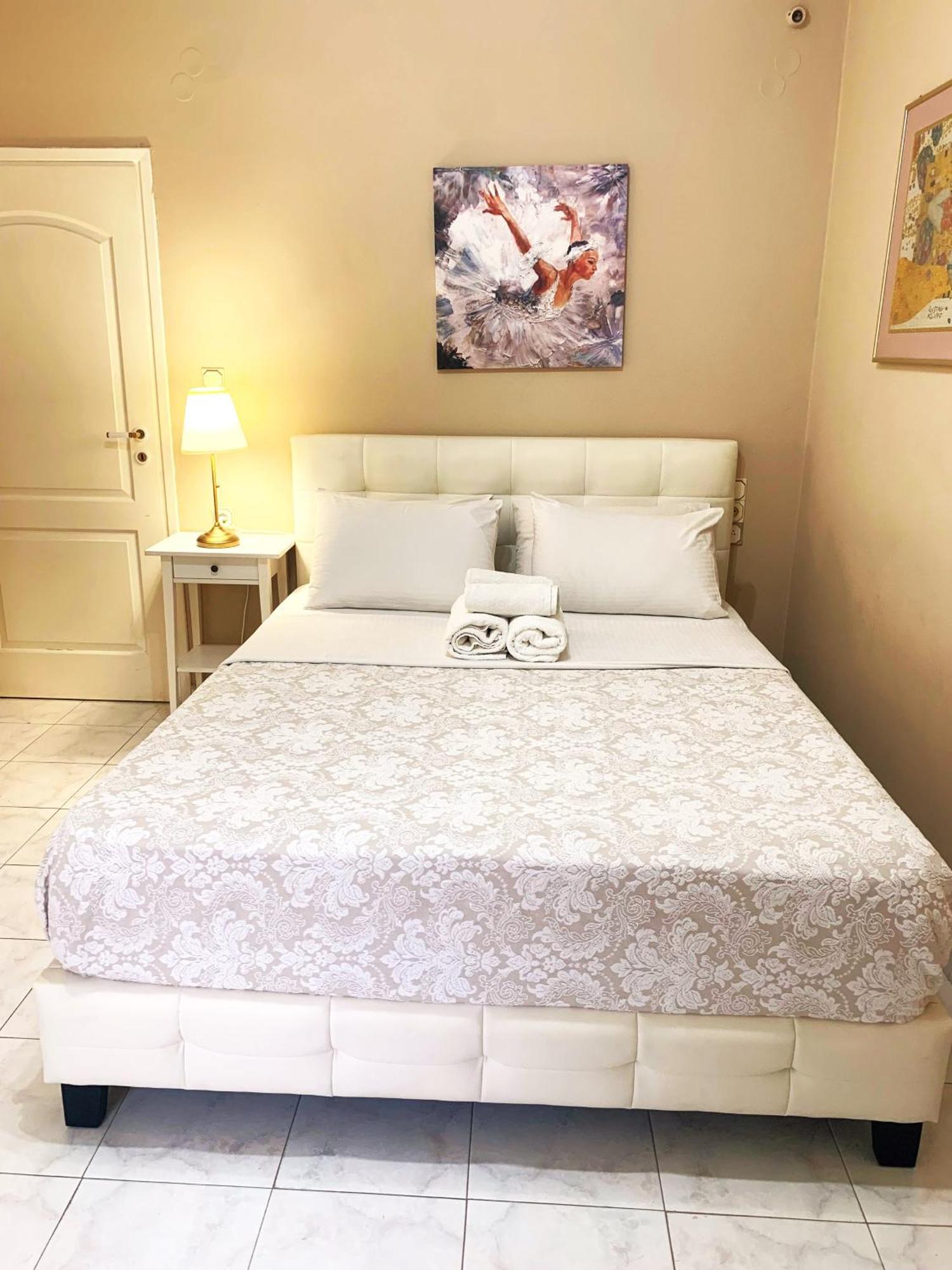 Christina_Apt خانيا المظهر الخارجي الصورة